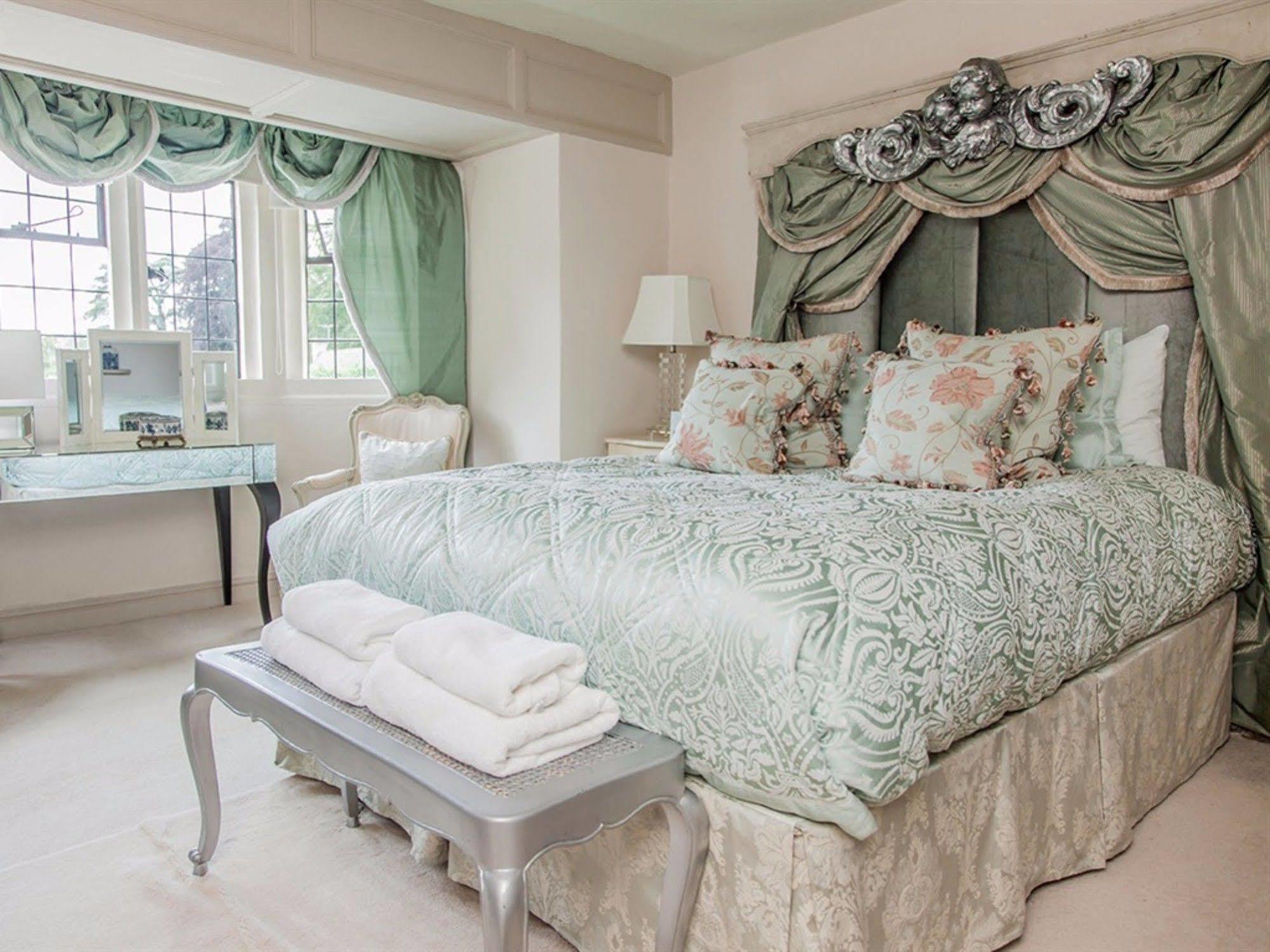 Court House Manor Luxury B&B Painswick Eksteriør billede