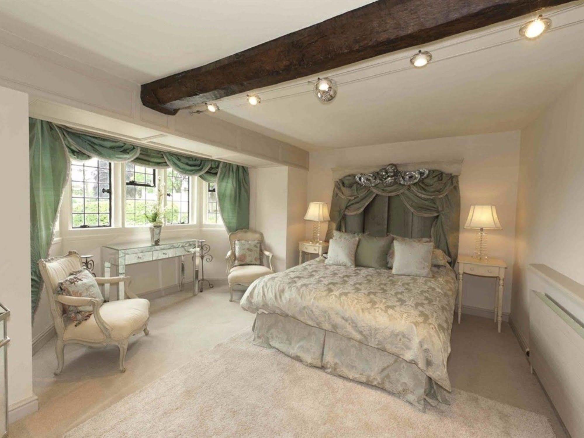Court House Manor Luxury B&B Painswick Eksteriør billede