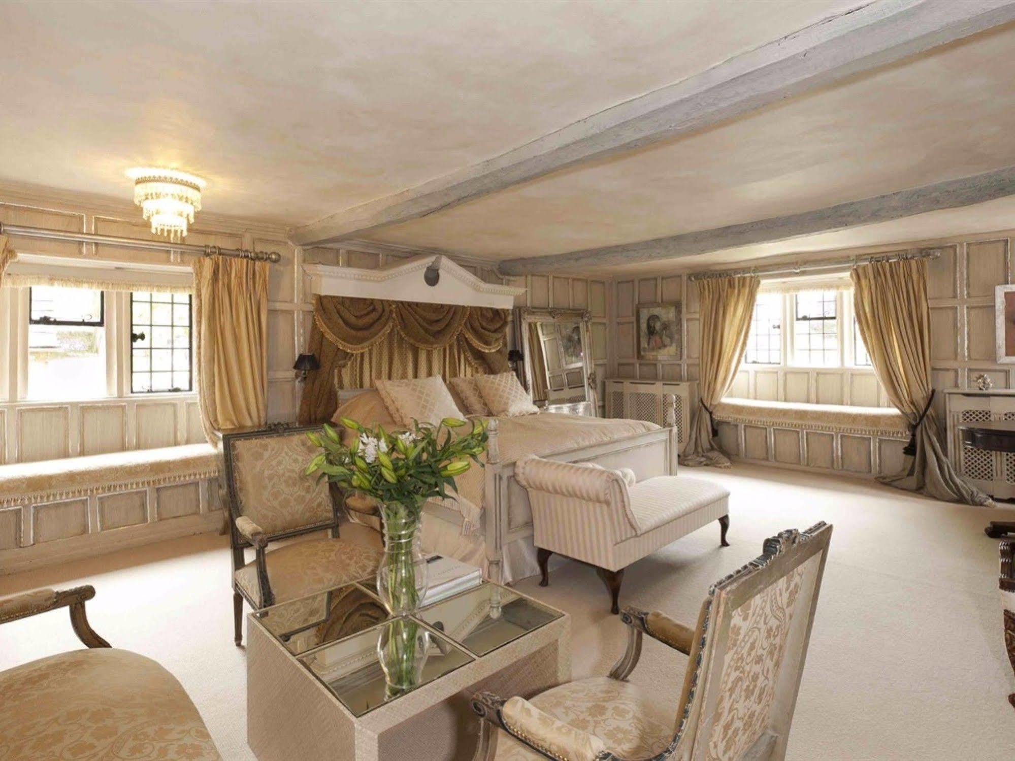 Court House Manor Luxury B&B Painswick Eksteriør billede
