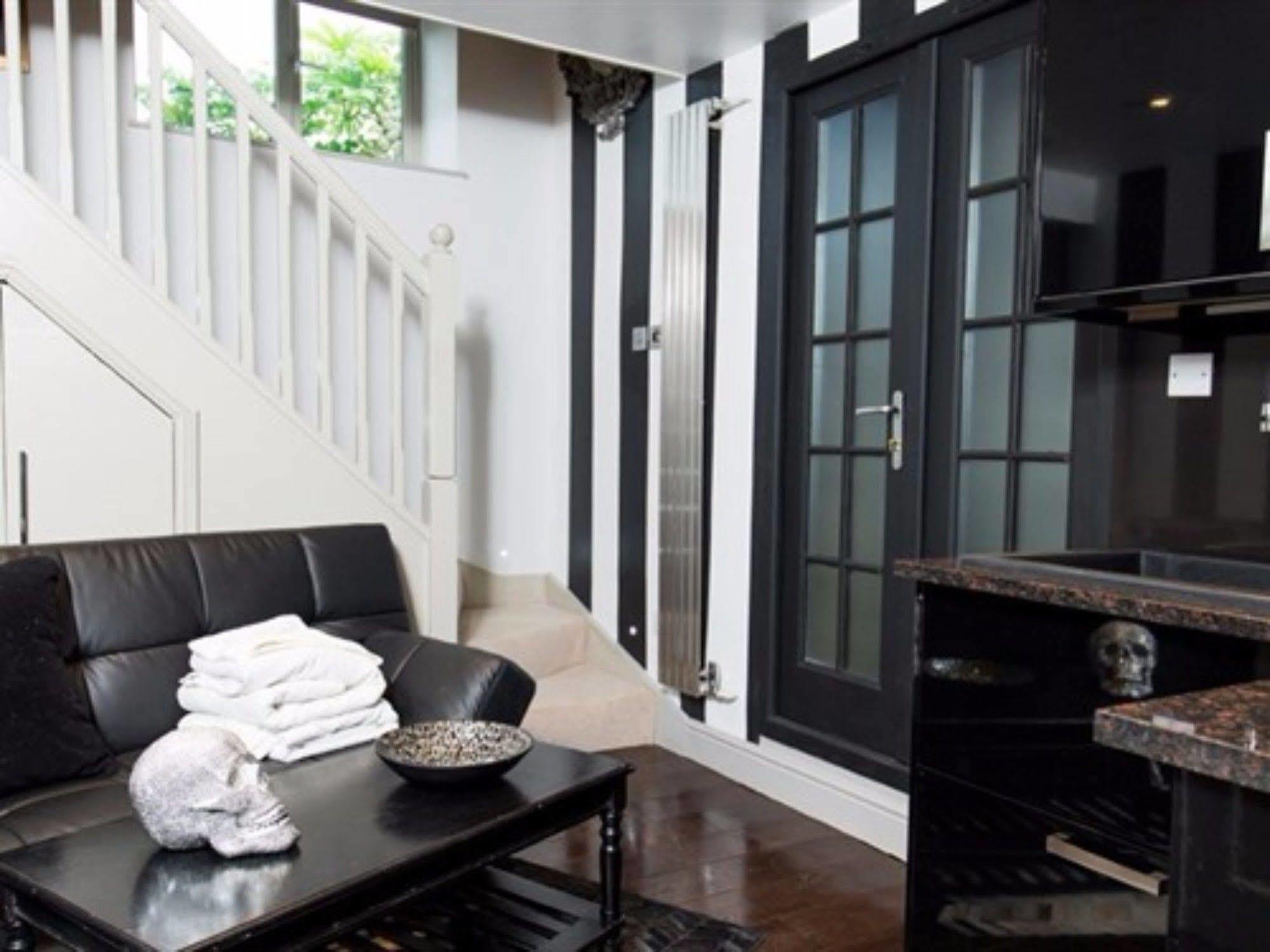 Court House Manor Luxury B&B Painswick Eksteriør billede