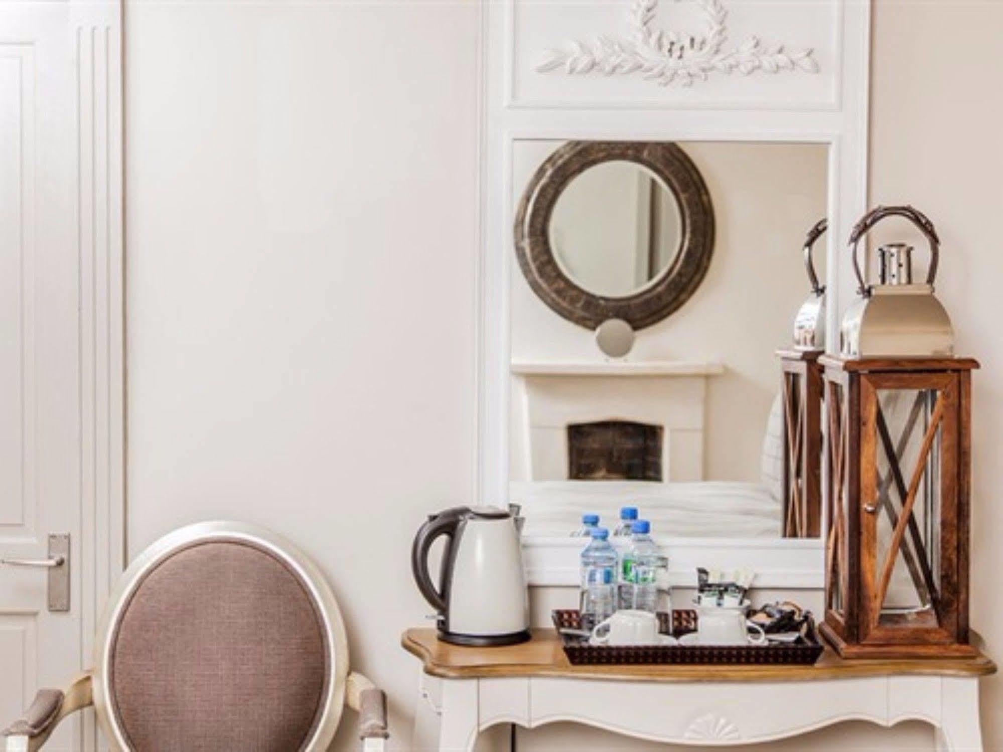 Court House Manor Luxury B&B Painswick Eksteriør billede